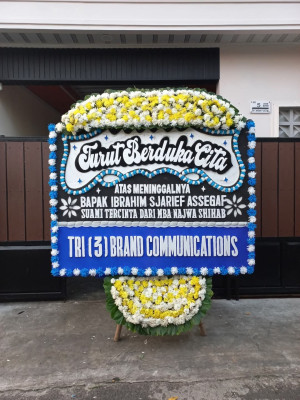 Papan Bunga Duka di Gunung Sahari Selatan